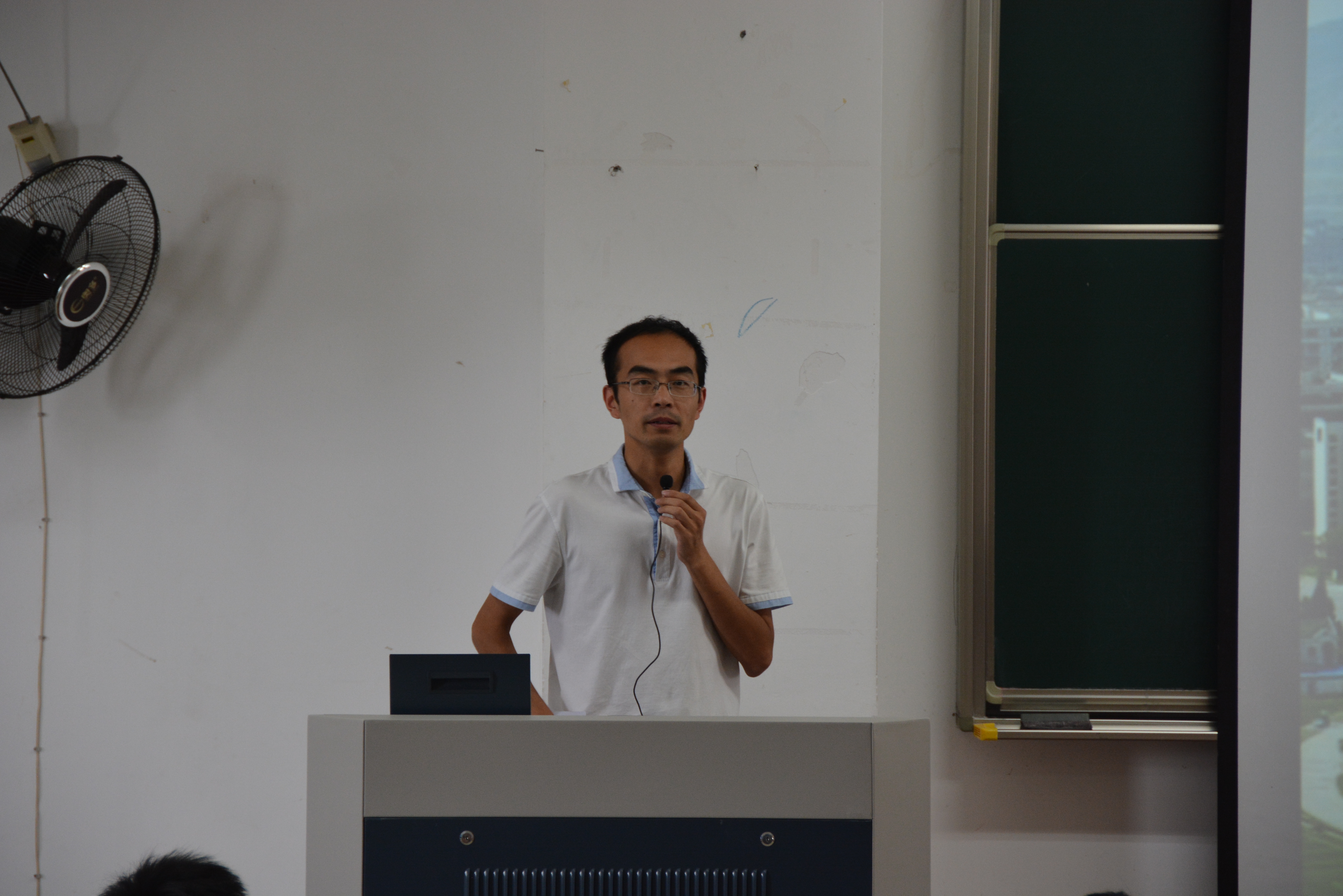 我院举行2015级本科新生开学典礼
